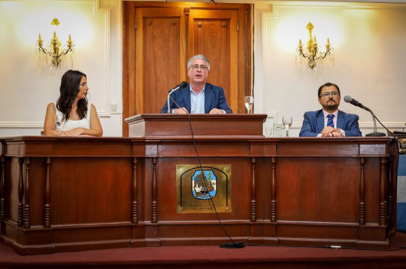 Javier Martínez abrió las sesiones del Consejo el miércoles