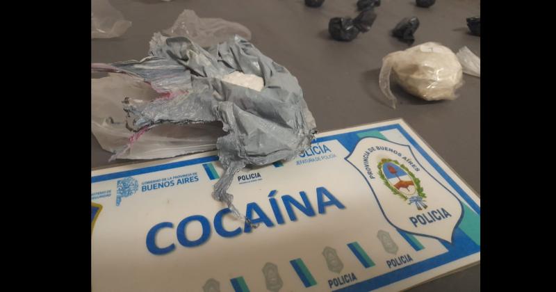 En los allanamientos fue secuestrada una buena cantidad de cocaína y marihuana con aparentes fines de comercialización