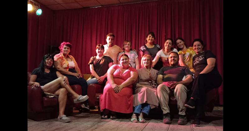 El Grupo de Teatro Renacer pondr en escena Se casa la abuela