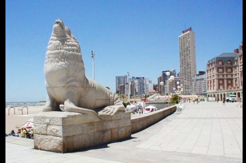Las principales plazas de turismo como Mar del Plata destacan las flojas reservas 