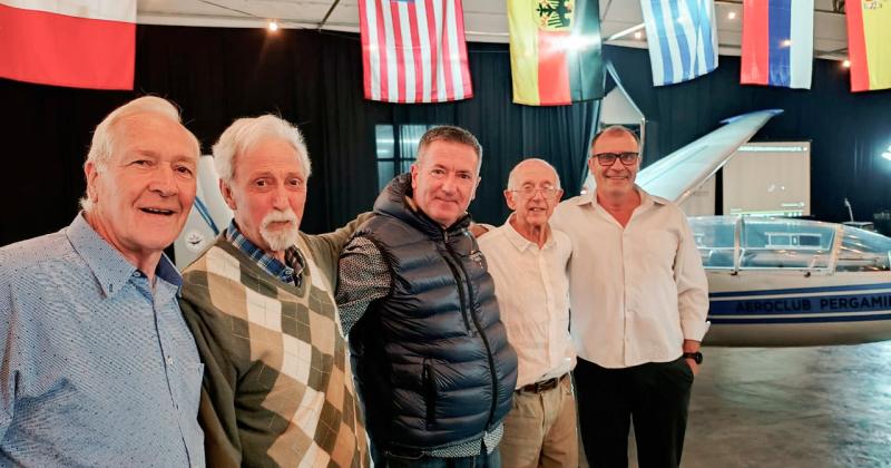 Aeroclub Pergamino presentoacute su nueva aeronave