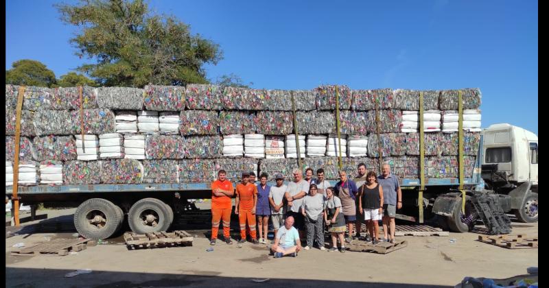El cargamento número 25 transportó 9200 kilos de botellas de pl�stico PET cloro y lavandina