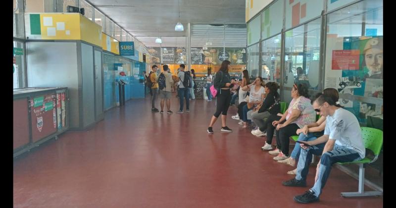 Ayer hubo una demanda muy grande en la oficina de Sube que funciona en la Terminal de Ómnibus de Pergamino