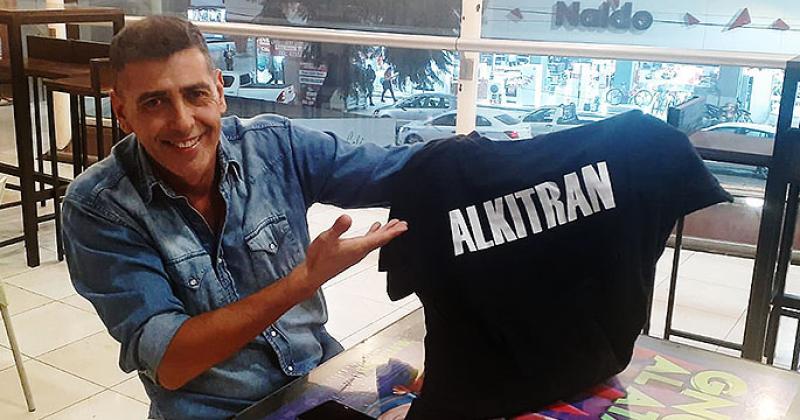 Mario Arrieta dejó su sello como vocalista en la banda Alkitrn