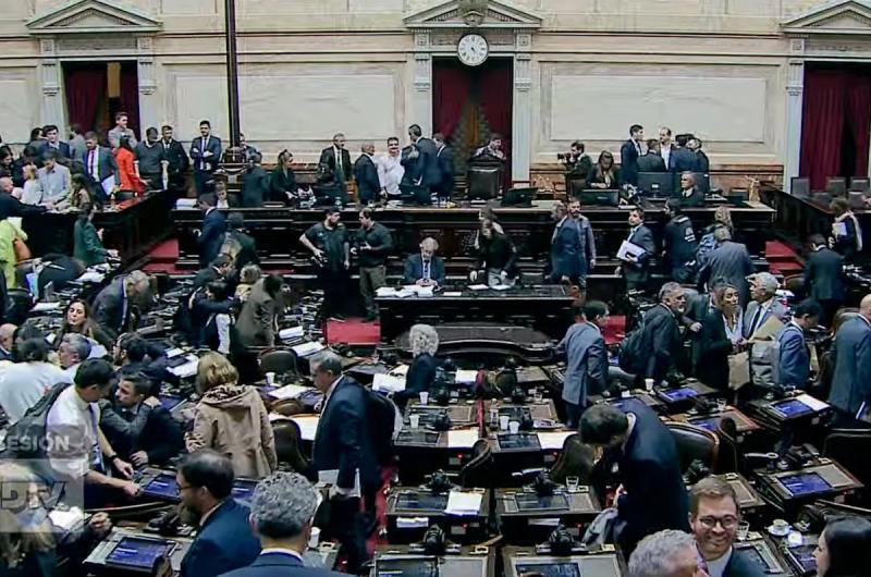 La Cmara de Diputados aprobó hoy por 140 votos a favor 103 negativos y 6 abstenciones el llamado Paquete Fiscal