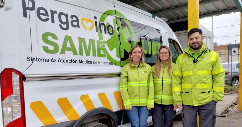 Eugenia Gennaro (izquierda) directora del Same junto a dos de los médicos del Servicio