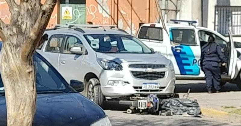 El conductor del rodado menor fue trasladado por una ambulancia al Hospital San José