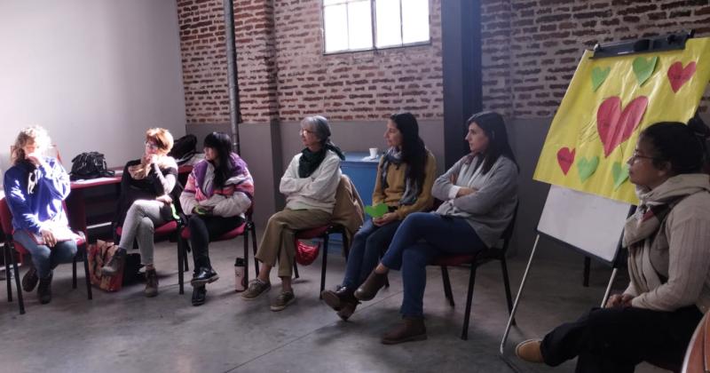 Todos los primeros jueves de cada mes se realiza la reunión de este espacio