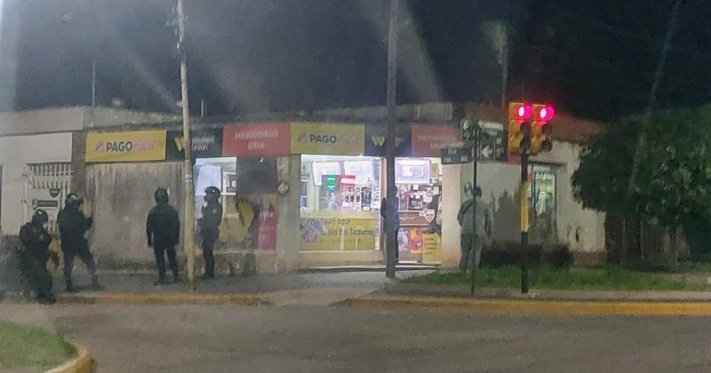 El local de avenida Paraguay y Siria donde irrumpieron dos ladrones armados para apoderarse del dinero de la recaudación