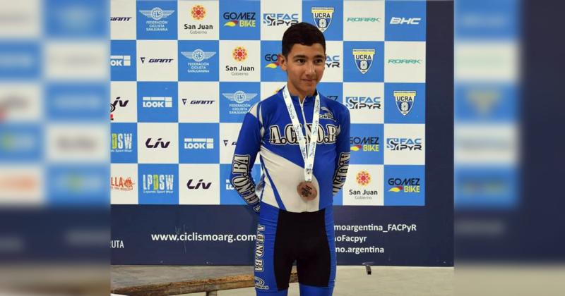 Tercer puesto para Juliano Almeida en el Campeonato Argentino de Pista en San Juan