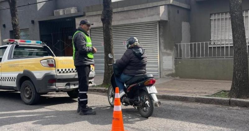 Los agentes de control sern exigentes con la documentación como así también con el uso del casco y la prohibición del los escapes deportivos o libres