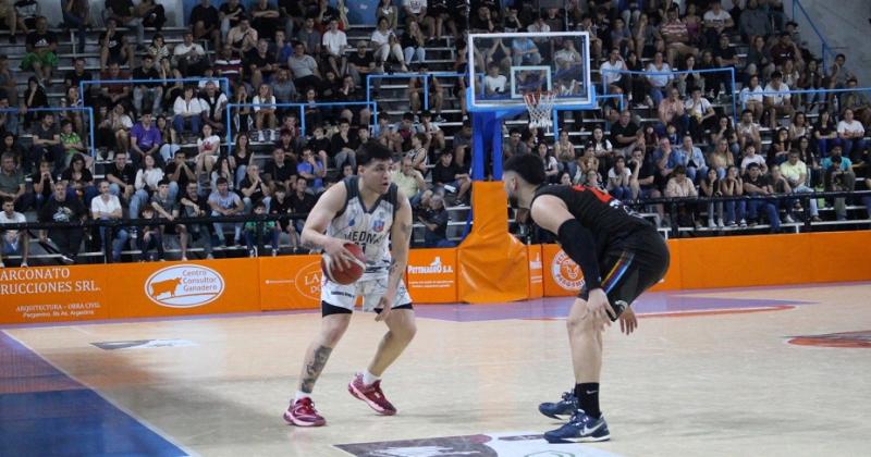 Pergamino Bsquet también le dio pelea a Deportivo Viedma pero no pudo quedarse con la victoria