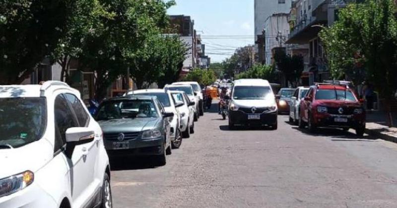 Aumentaremos la capacidad de estacionamiento permitiendo estacionar en ambos lados ya que incrementa significativamente la cantidad de espacios señaló Turrini