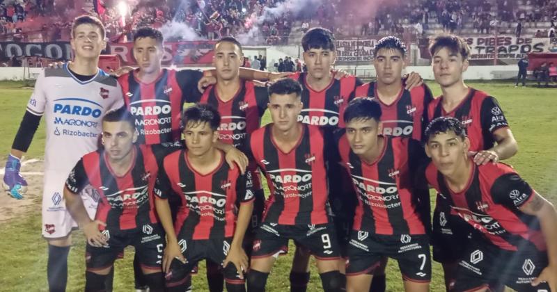 Douglas Haig eliminó a su clsico rival y buscar el título 2024 de la Liga de Pergamino frente a Racing