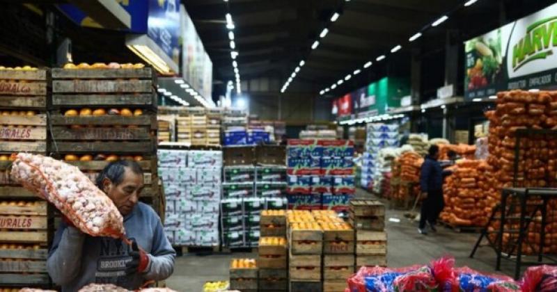 El dato de octubre confirma la tendencia a la baja en los precios al consumidor impulsada por un menor ritmo de ajuste cambiario y políticas monetarias ms flexibles