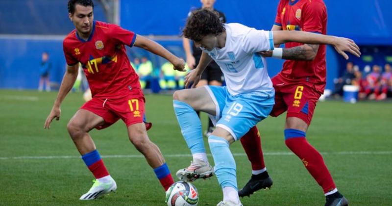 Nicolaacutes Giacopetti el futbolista de raiacuteces pergaminenses que fue parte del ascenso de San Marino