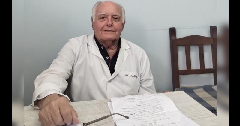 Pascual tiene 85 años de los cuales 60 los dedicó al ejercicio de la medicina