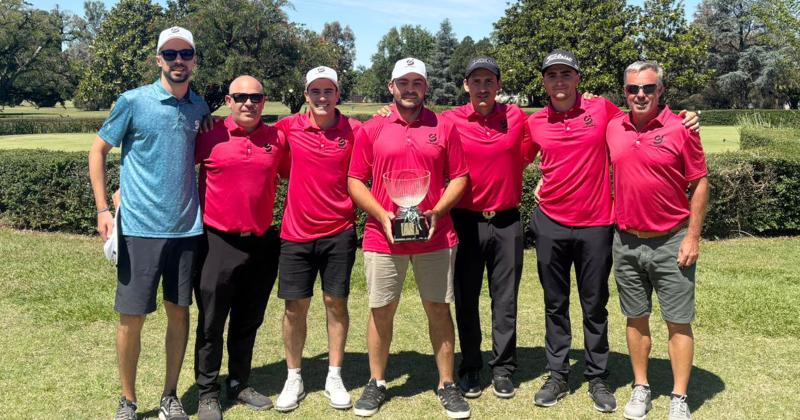 El equipo de Sirio Libanés que revalidó el título en el Campeonato Interclubes de Fenoba