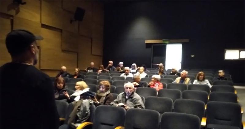 El ciclo se desarrolla en la sala auditorio de la Biblioteca Municipal Dr Joaquín Menéndez