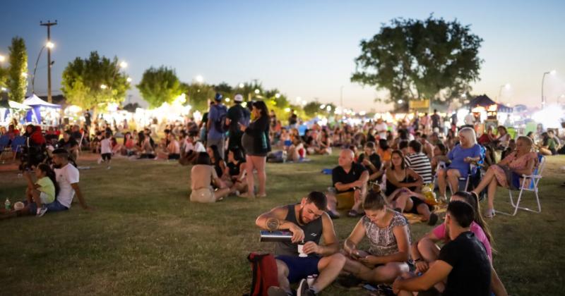 El cierre de este año estuvo acompañado de música gastronomía y dems atractivos en Parque Belgrano