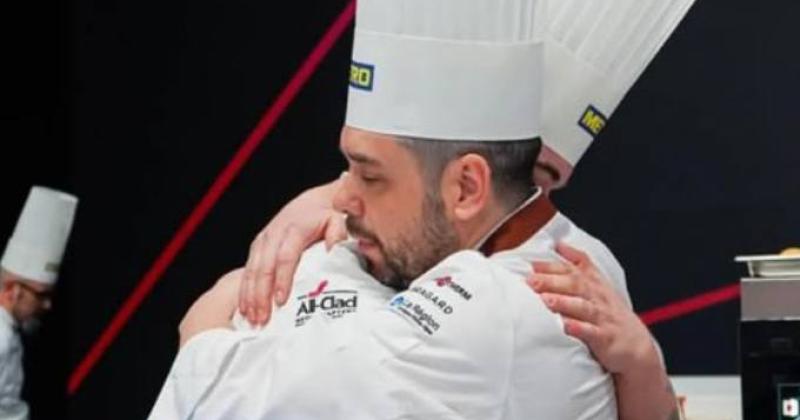 Marcelino Gómez representó a Italia en la 20ª edición del Bocuse dOr y cabe señalar que desde hace años el pergaminense es reconocido mundialmente por sus excelentes condiciones