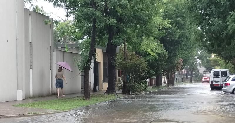 Llueve sobre mojado- ya cayeron 120 miliacutemetros en Pergamino