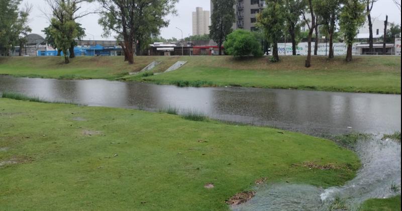 Llueve sobre mojado- ya cayeron 120 miliacutemetros en Pergamino