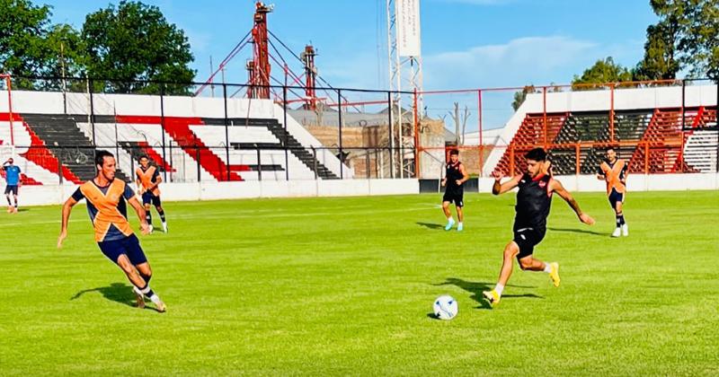 Adriaacuten Aranda tras el primer amistoso- Quedamos conformes con el equipo