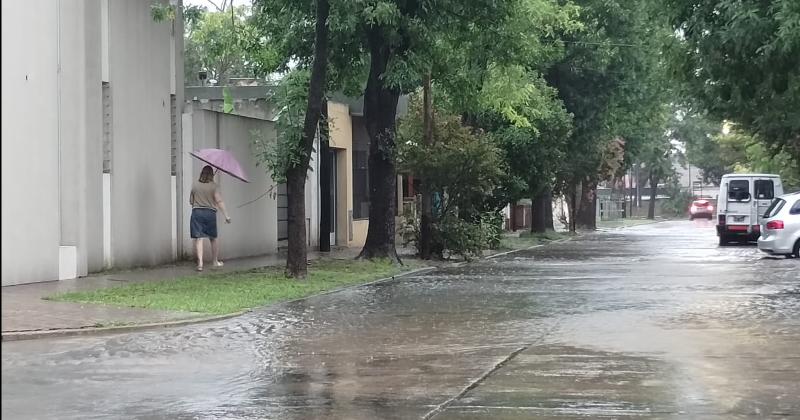  Hasta el momento cayeron 34 milímetros y se anuncian tormentas fuertes para lo que resta de la jornada