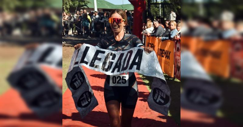 Brenda Bernard segunda y Lautaro Ponce octavo en el Triatloacuten Sprint de Baradero